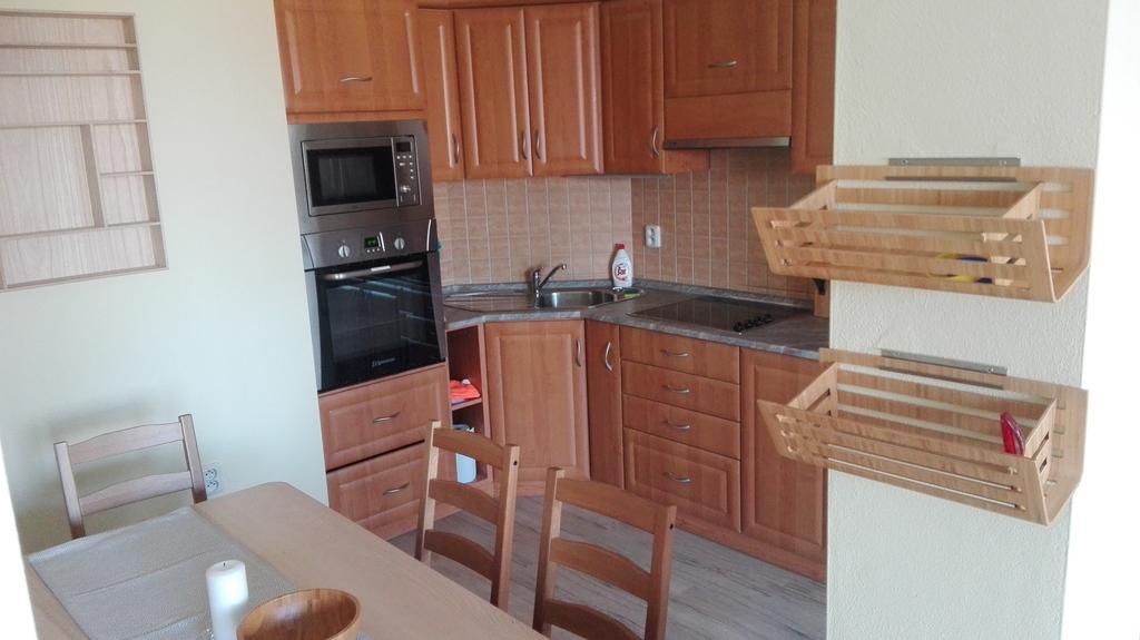 Apartman Jarosova Зноймо Екстер'єр фото